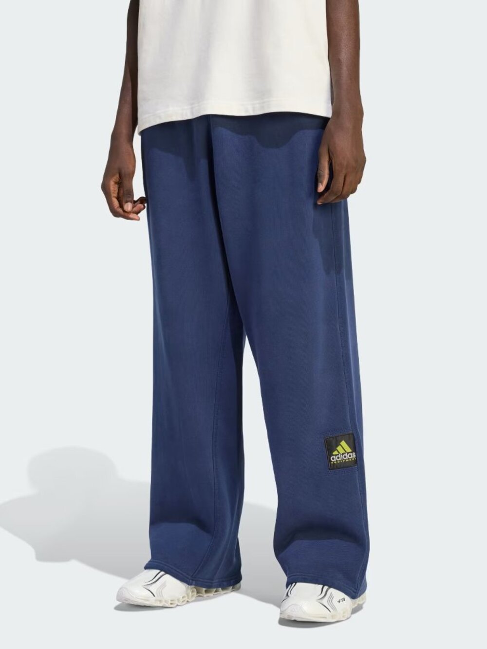 Adidas Originals Men's Night Indigo EQT OPEN HEM SWEATPANTs KE1354